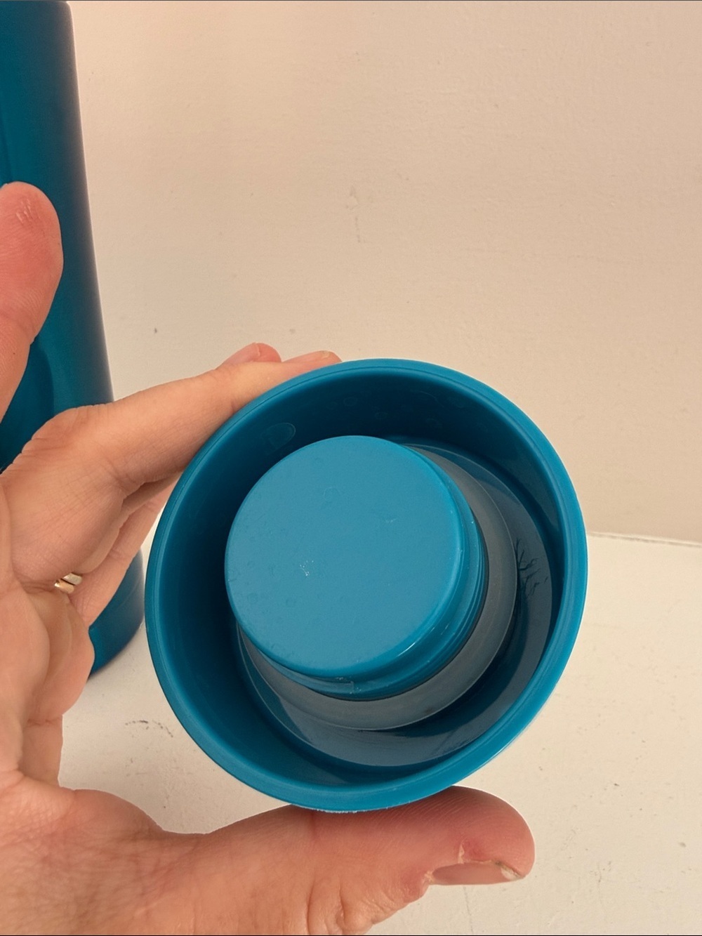 Tupperware Metallic Teal sparkle Travel Tumbler - Picture 4 of 9